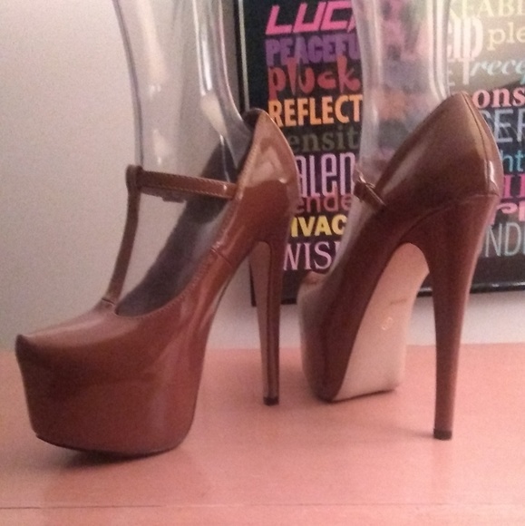 Eye Candie Shoes - Carmel Covered Platforms